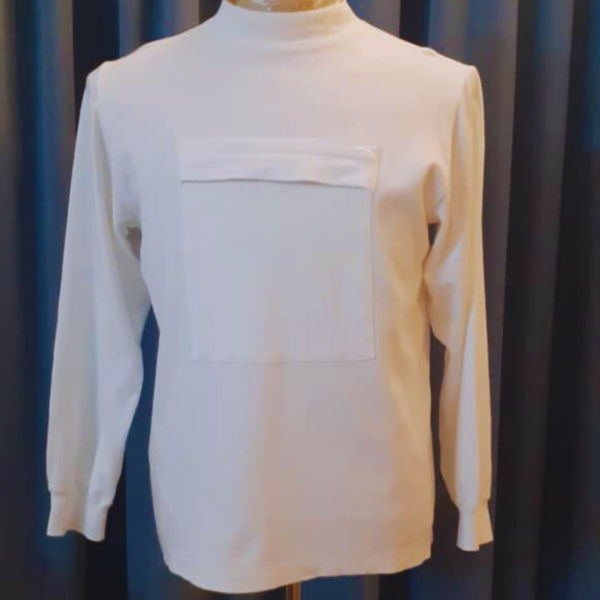 T-SHIRT-PUTIH-LENGAN-PANJANG-WHITE-BY-FARARMY-EMPIRE T-Shirt Pocket Zip Lengan Panjang - White