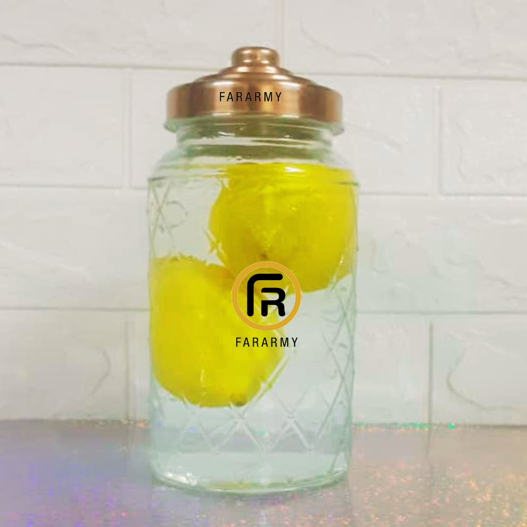 botol-berisi-lemon-fararmy.com_ Cara Simpan Lemon Kekal Fresh